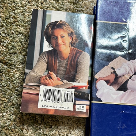 Patricia Cornwell Trilogy 'Hornet's Nest' & 'Southern Cross' & 'Isle of Dogs' 3 - Picture 5 of 16